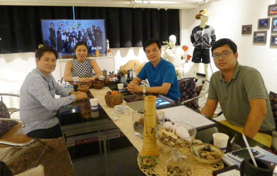 香港服裝學(xué)院走訪合作盟友韓國明寶紡織