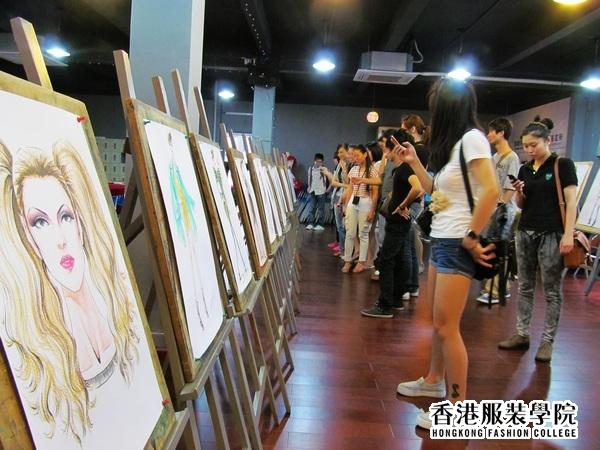 郝永強老師服裝畫展在我校展出