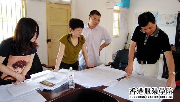 2011年深圳市服裝職業(yè)技能鑒定考試人數(shù)持續(xù)增長(zhǎng)