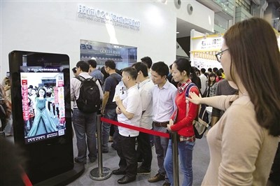 透視服裝業(yè)的那些新鮮事：3D試衣,、店鋪合伙人,、眾籌模式