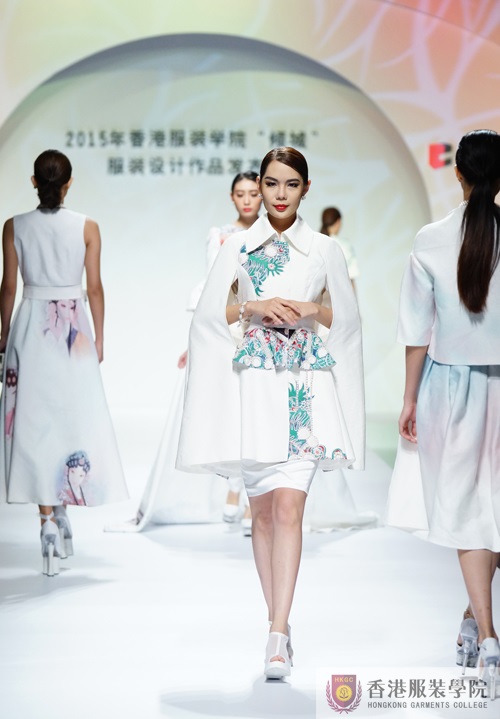 2015香港服裝學(xué)院“傾城”服裝設(shè)計(jì)作品大賽銅獎(jiǎng)作品《純粹之美》