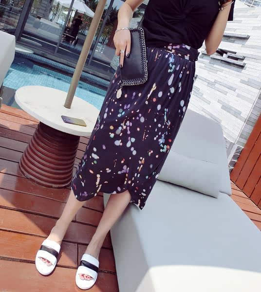 香港服裝學(xué)院訊,，性感時裝