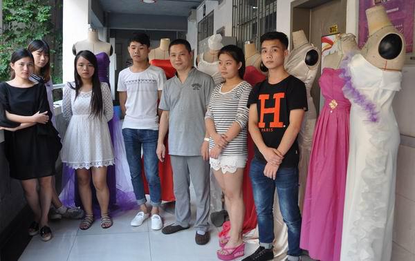 香港服裝學院舉行服裝立裁設計作品展覽