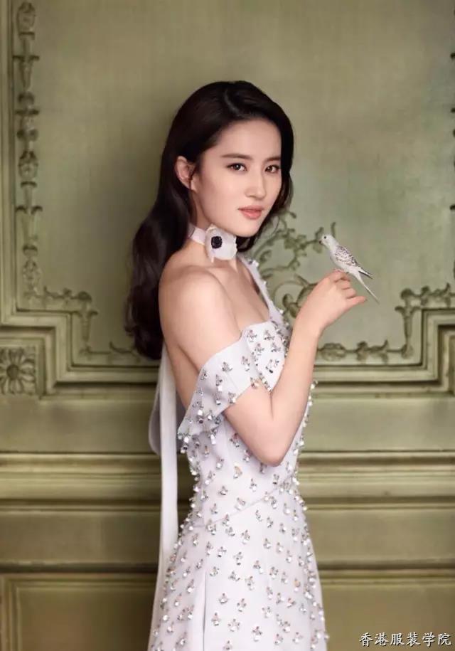 劉亦菲教你,，如何才能穿出“天仙”氣質(zhì)？(圖7)