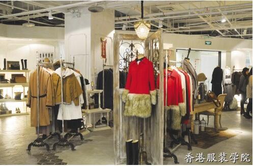 服裝主業(yè)仍待需求東風(fēng),，多元化布局正當(dāng)時