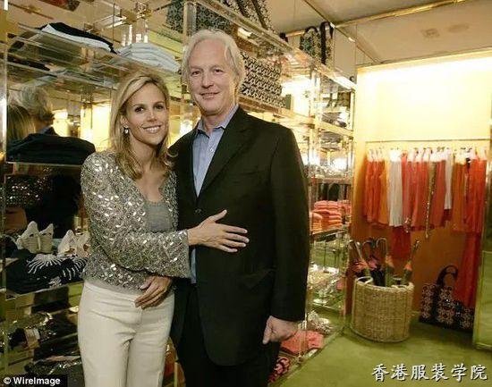 50歲,離過兩次婚,帶著三個(gè)娃,她卻娶了LV總裁!