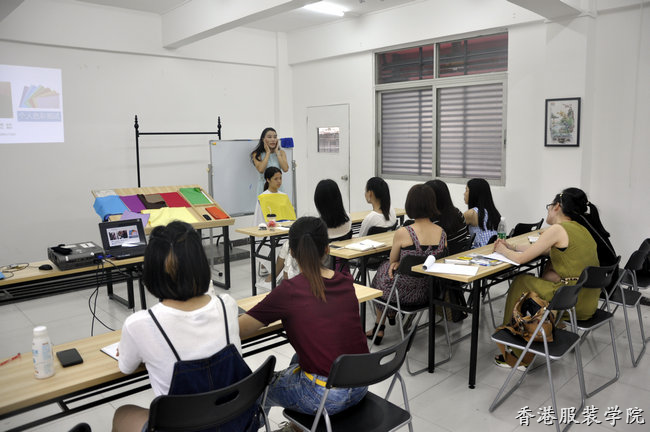 香港服裝學(xué)院廣東時尚學(xué)院《個人形象提升課程》(第二期)火熱開講
