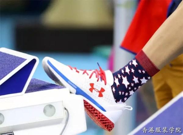 菲爾普斯再度成為奧運(yùn)冠軍前 UA為他做了什么,？