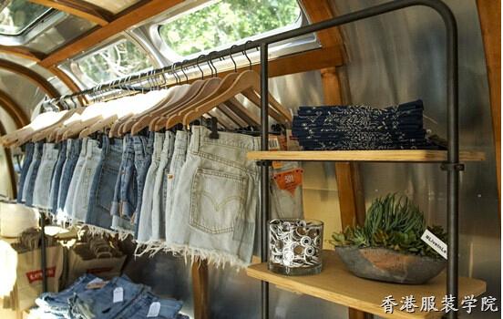 侃爺引爆快閃店風潮:既賣貨又好玩 還不怕搞砸