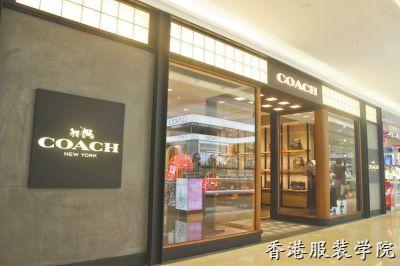 誰說中國奢侈品市場不行了,！ COACH實現(xiàn)了觸底反彈