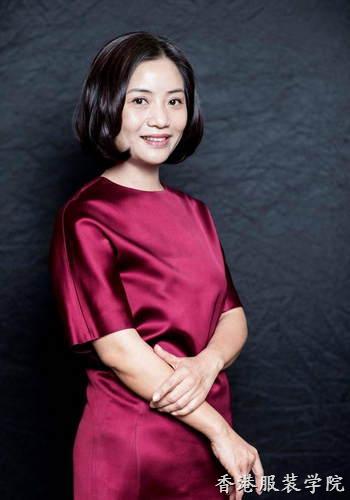 明星結(jié)婚的中式嫁衣 慢慢成為了一種流行趨勢(shì)(圖1)