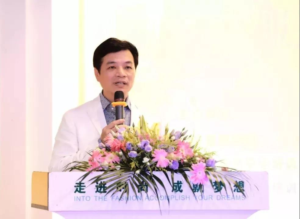 香港服裝學(xué)院致全體教職員工的慰問(wèn)信
