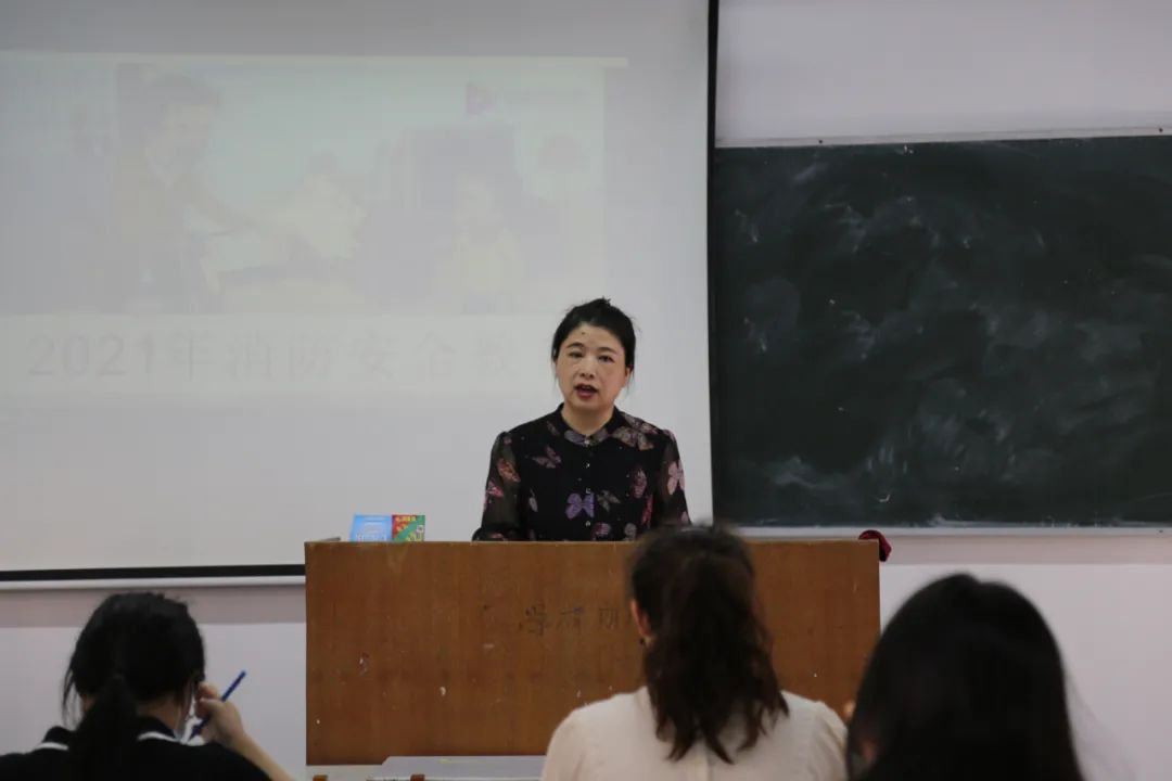 春季開學(xué)典禮 | 春啟今朝 逐夢前行