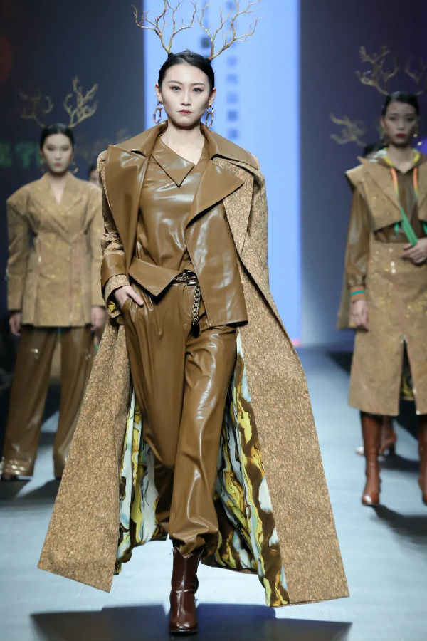 美圖秀 | 2021香港服裝學(xué)院優(yōu)秀畢業(yè)設(shè)計作品,，哪款最能觸動你,？